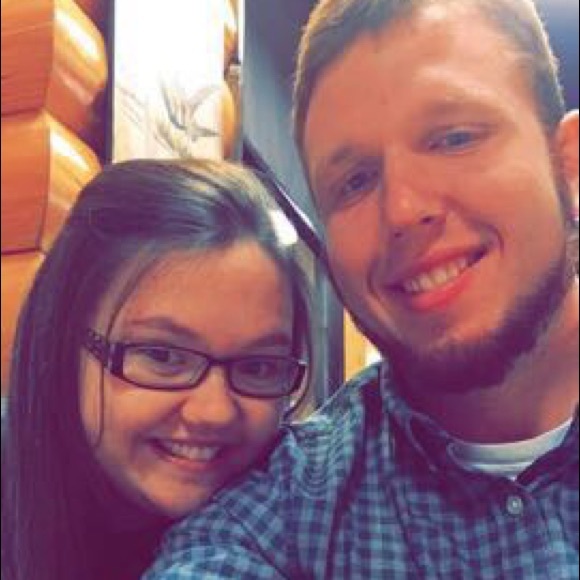 Meet your Posher, Alexa - Picture 2 of 8